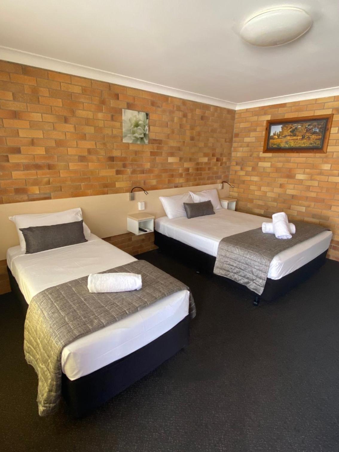 Buckaroo Motor Inn