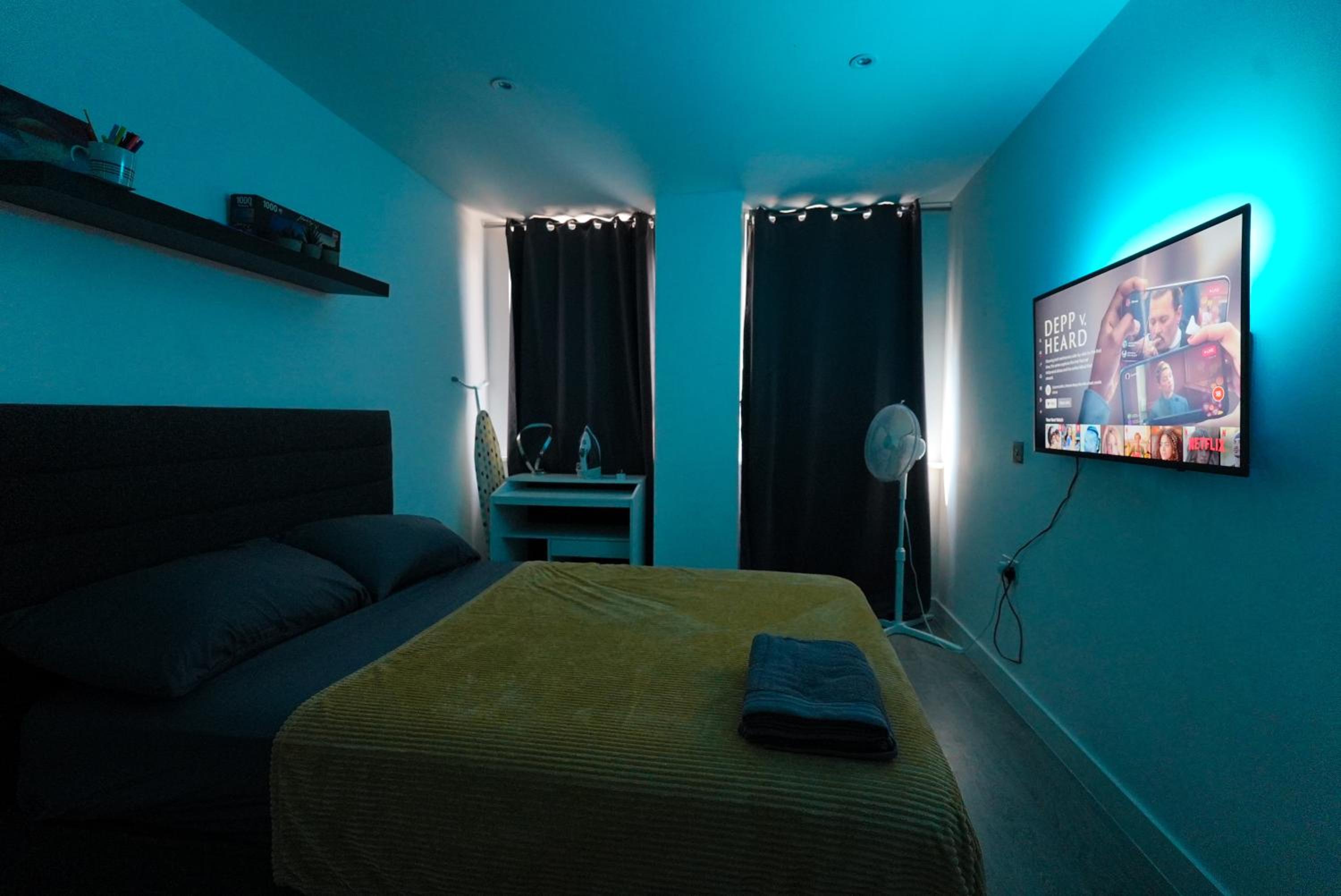 Watford Vacations - Smart Apartment close to Watford Atria and Station - Property Image 4