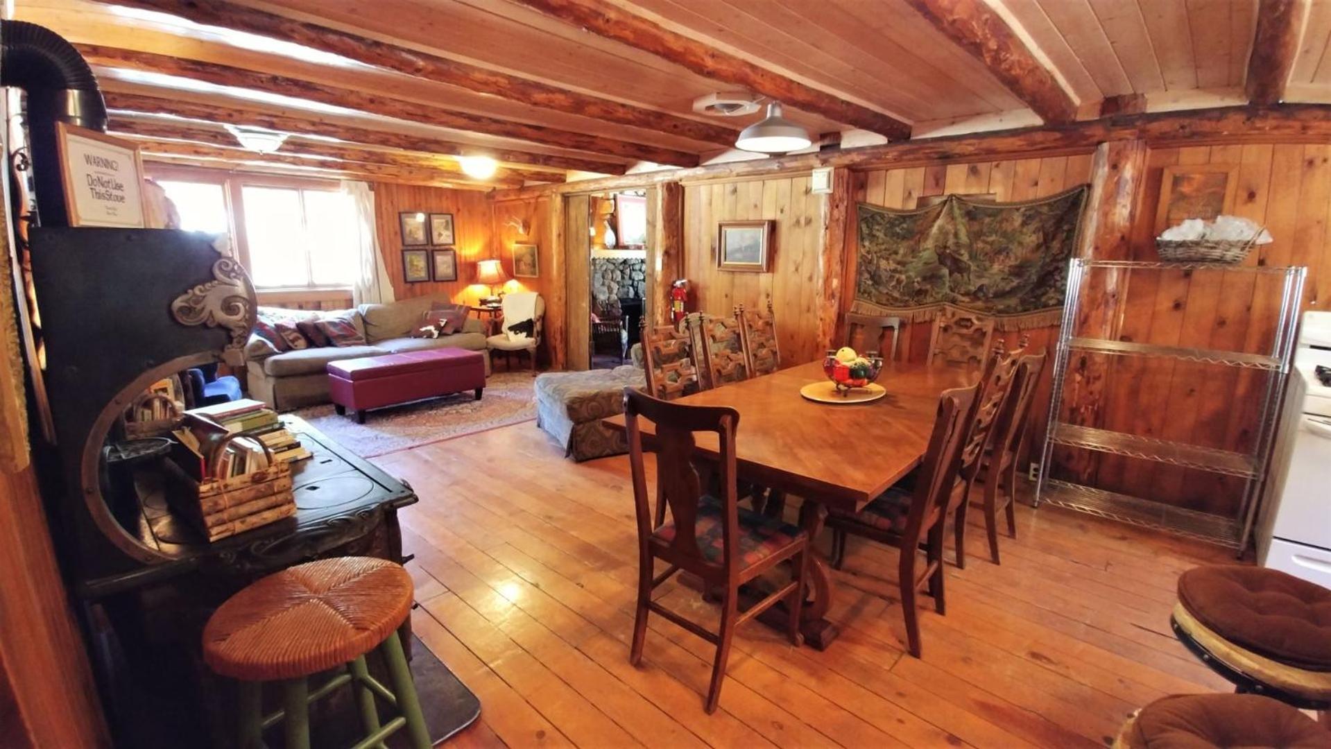 Bear Run - Walk to Main Street - Rustic Cabin - WiFi - Washer - Dryer - Wood Burning Fireplace - Secluded Setting view 4