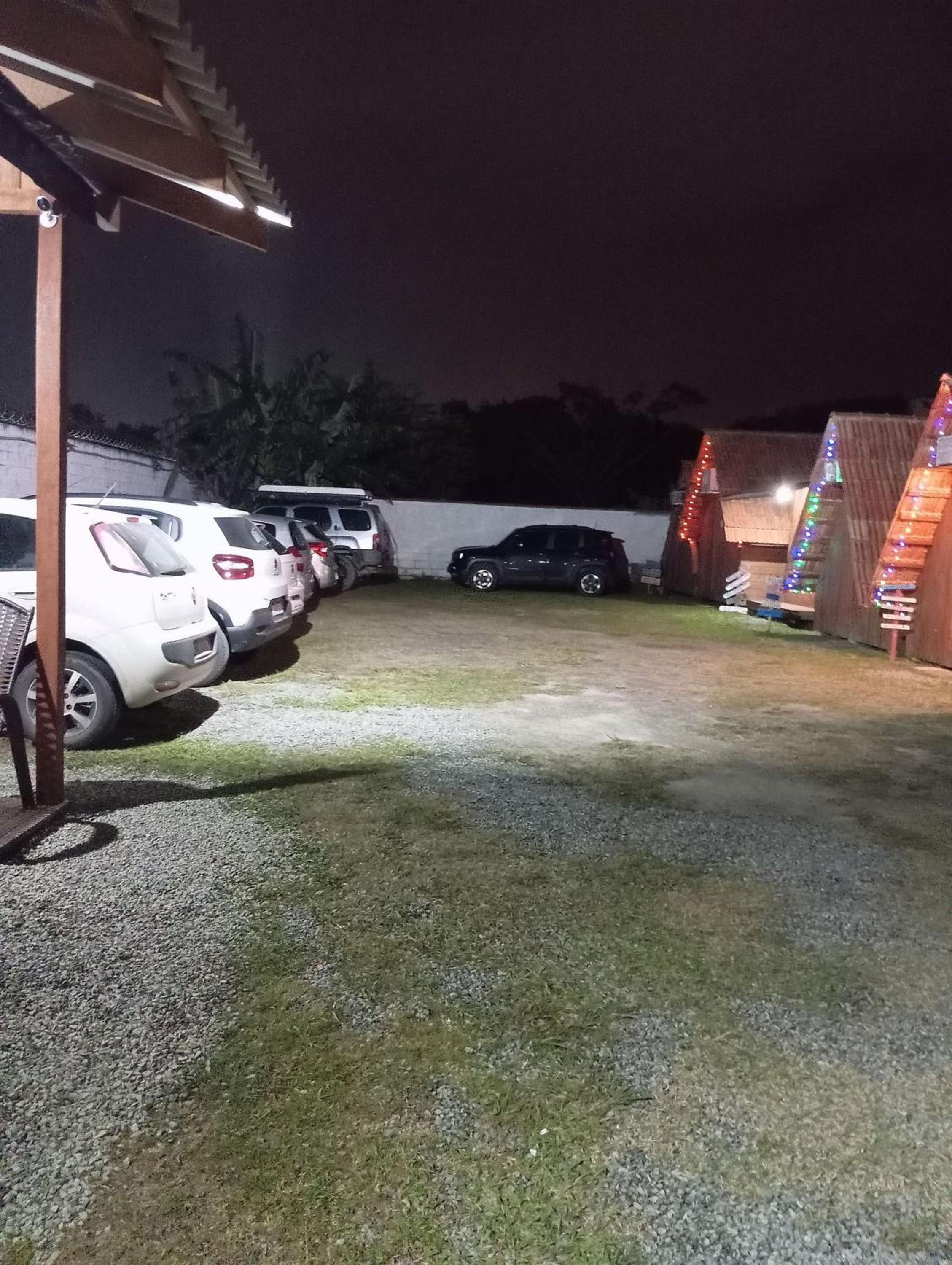 Cabana 1 a 10 minutos do Parque Beto Carrero (trazer cobertor r toalhas)