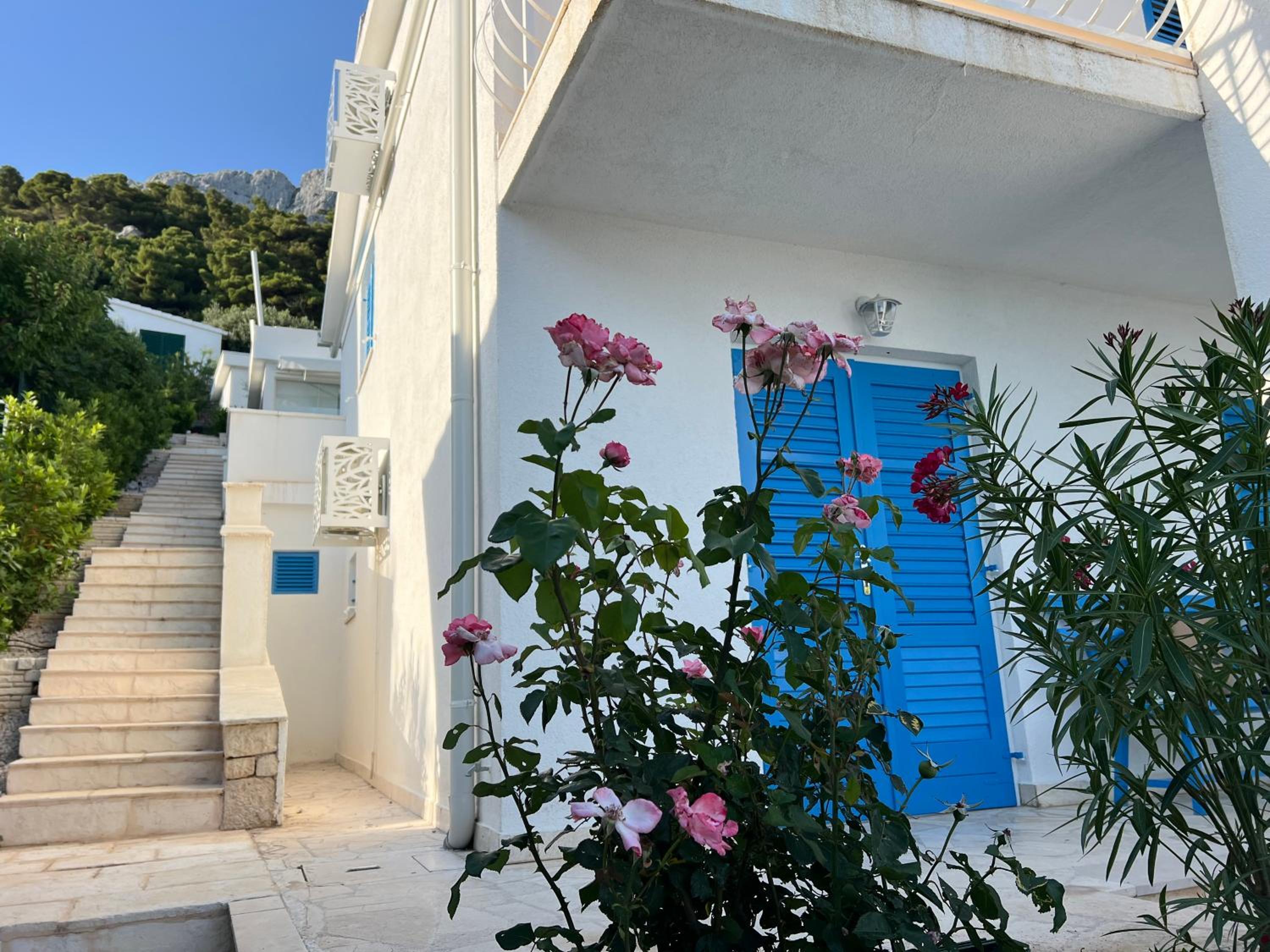 Villa Le View