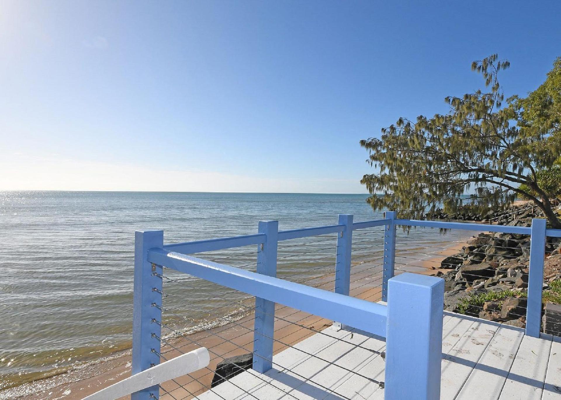 Burrum Beach House-Waterfront-Private Jetty-2BR