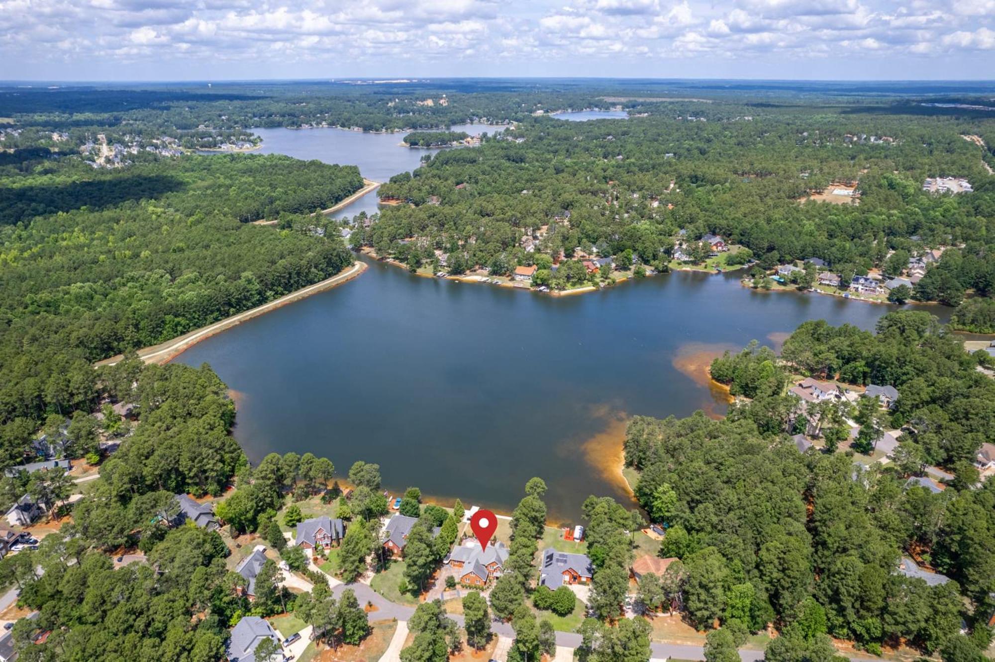 Sanford Vacations - WaterEdge Lake House - Property Image 80
