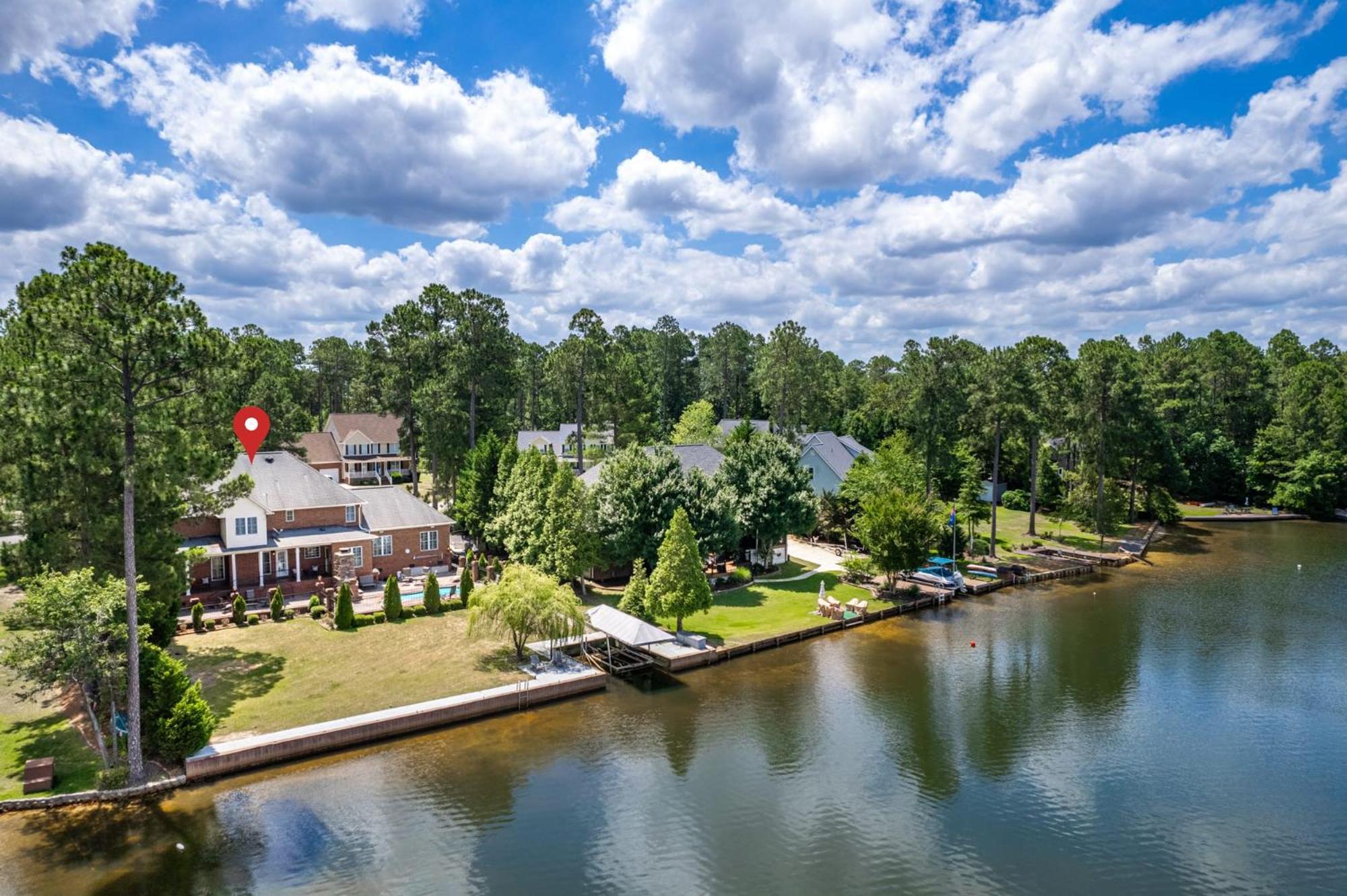 Sanford Vacations - WaterEdge Lake House - Property Image 74