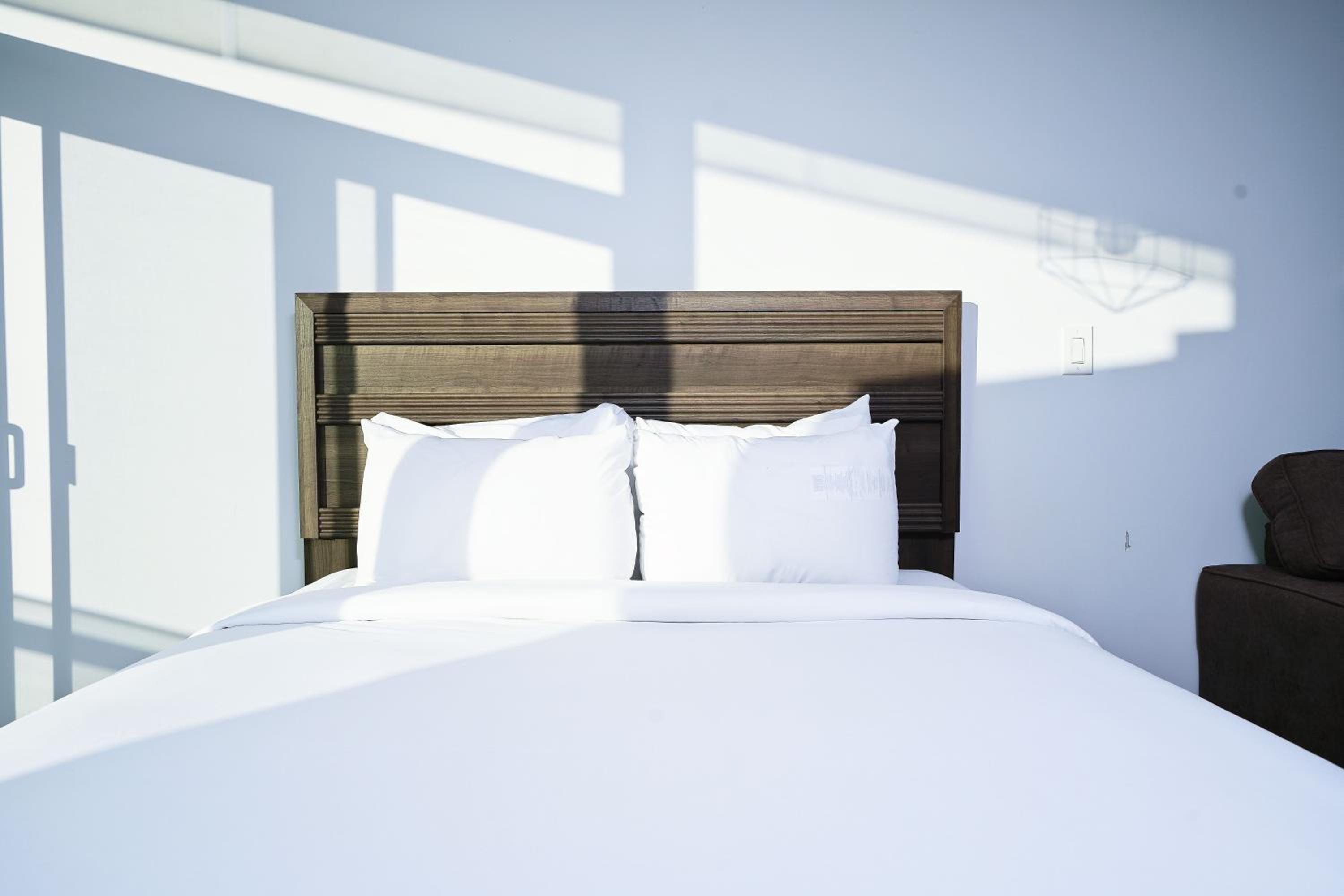 The York Suites