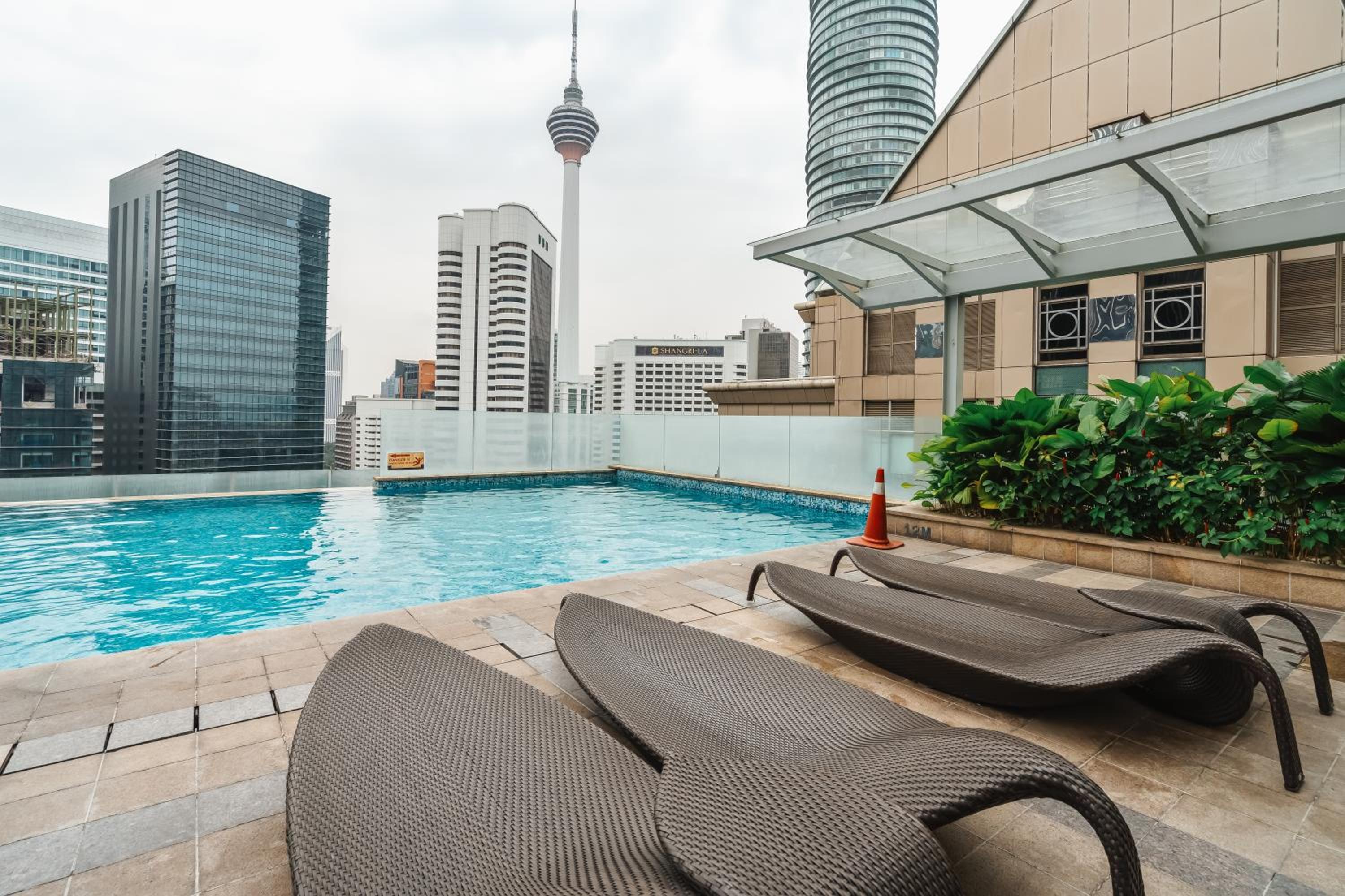 C Suites KLCC 5mins walk to KLCC