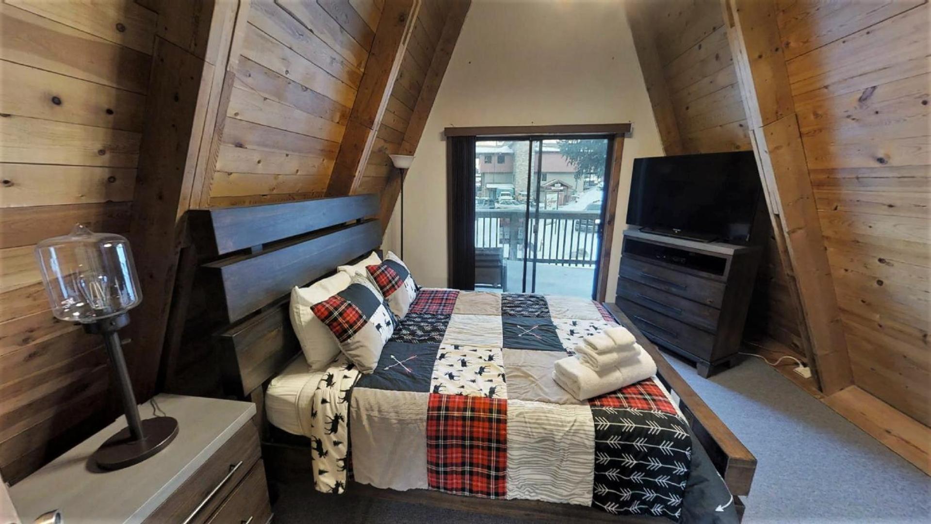 Claim Jumper A-Frame 6 - Pet Friendly - Near Fishing Ponds - Washer - Dryer - WiFi view 5
