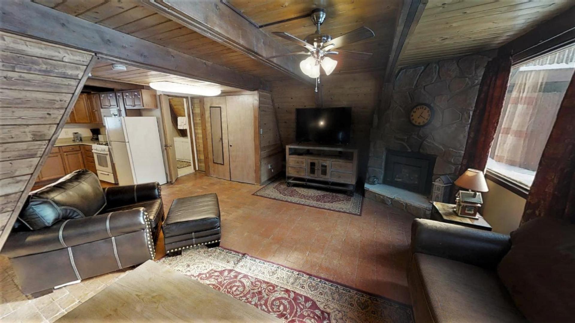 Photo 11
