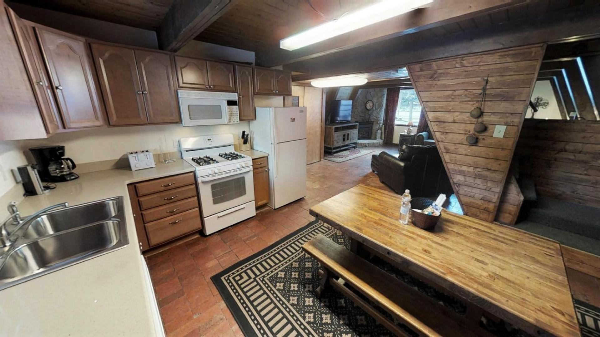 Claim Jumper A-Frame 6 - Pet Friendly - Near Fishing Ponds - Washer - Dryer - WiFi view 3