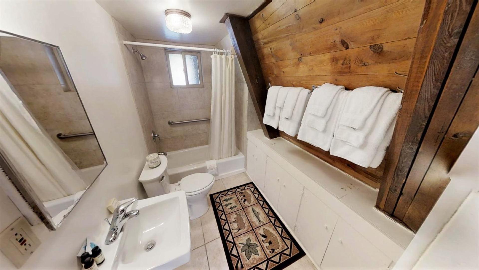 Claim Jumper A-Frame 6 - Pet Friendly - Near Fishing Ponds - Washer - Dryer - WiFi view 4