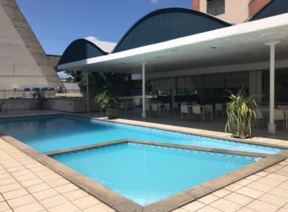 Flat no Arrey Executive 906