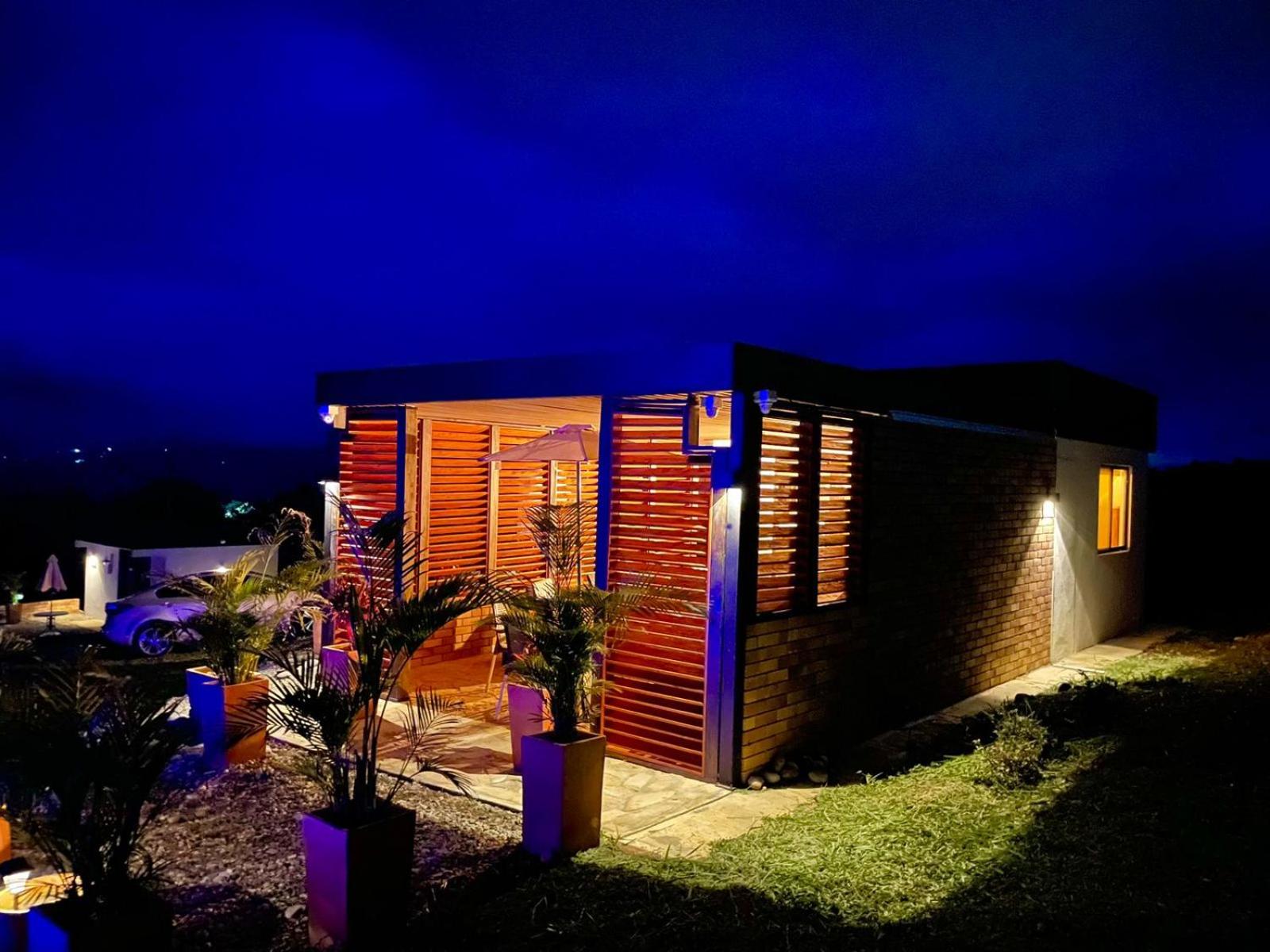 LUZ DE LUNA mesa de los santos house