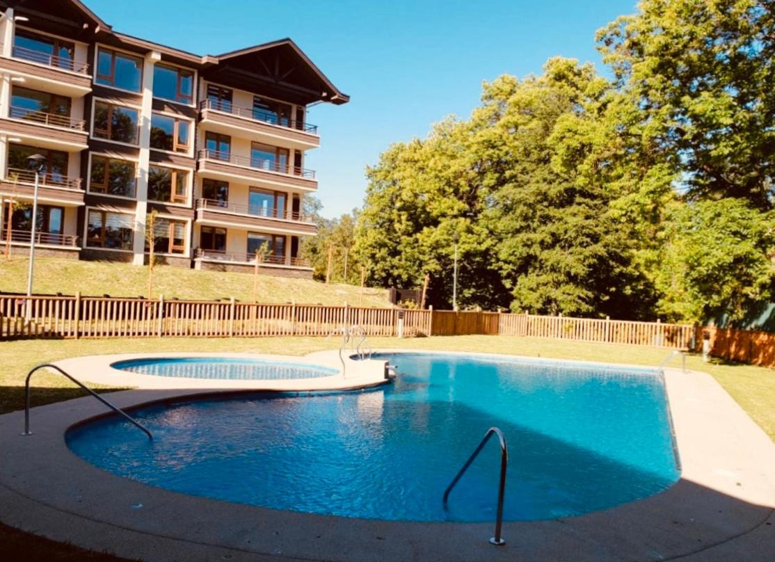 Departamento Pucon vista al Volcán