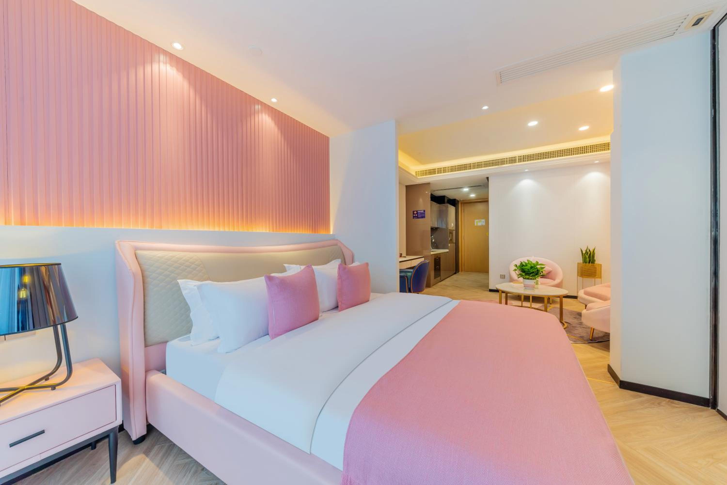 Cloudy International Apartment Beijing Rd A-mall