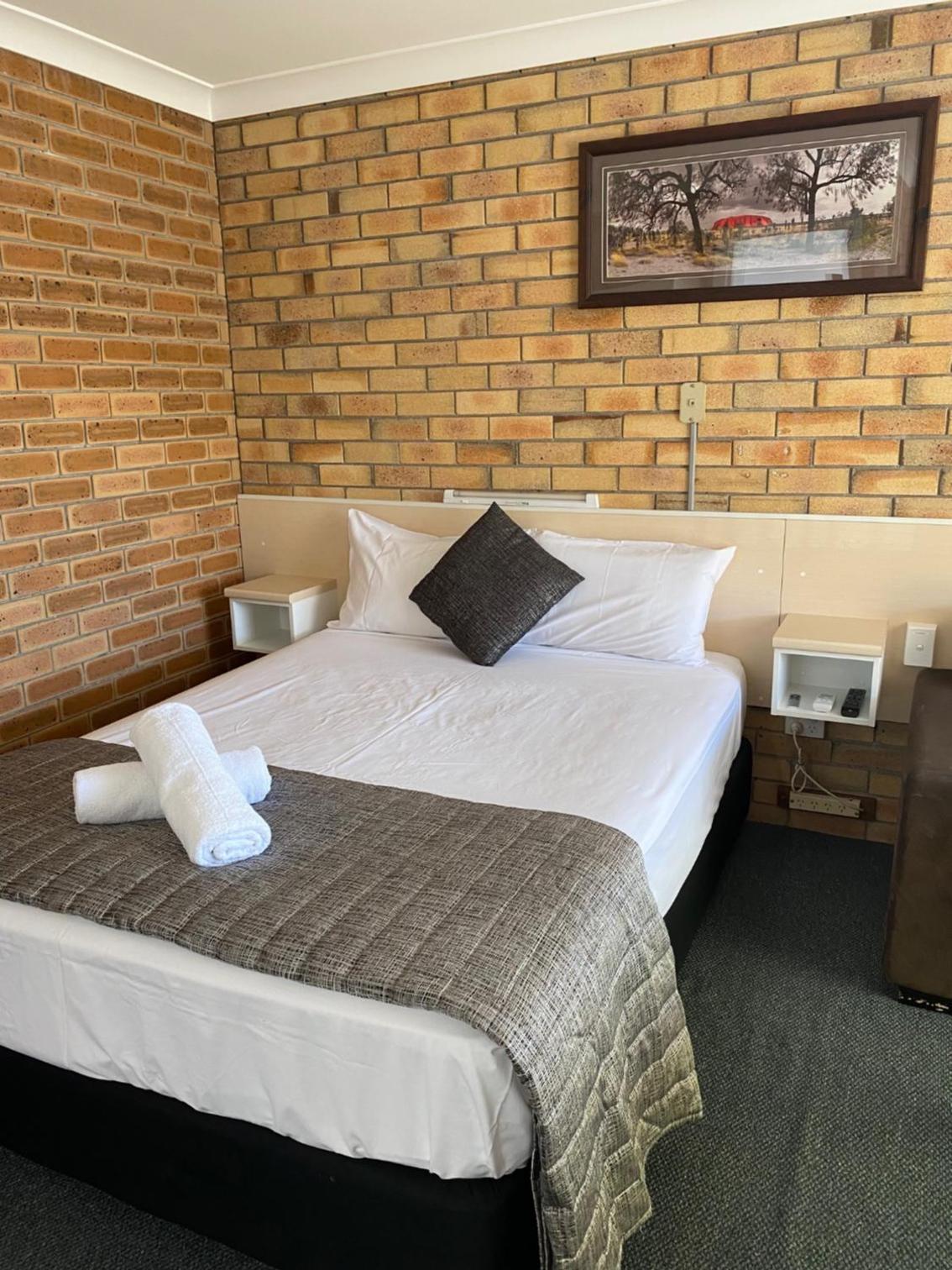 Buckaroo Motor Inn