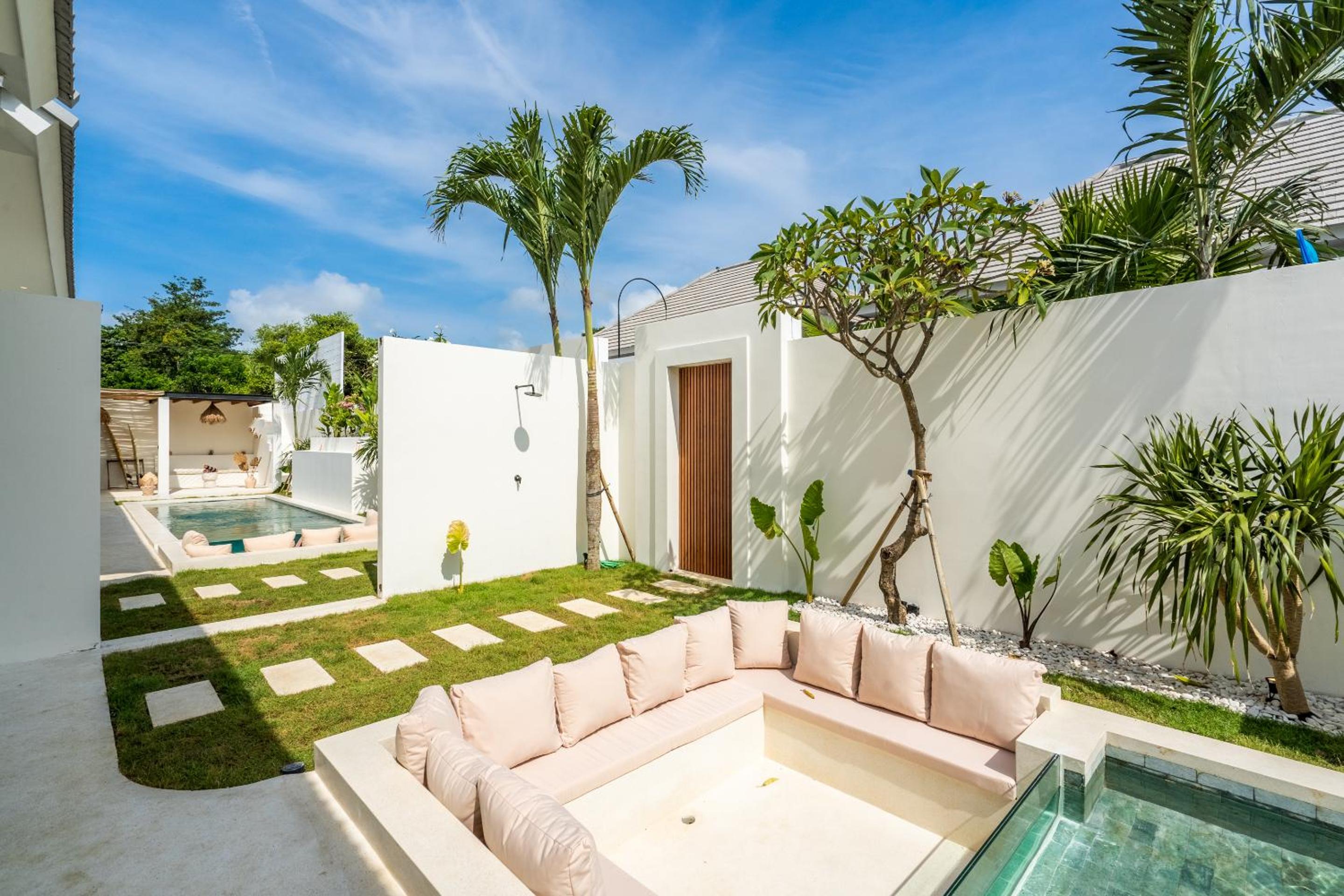 Complex Casa Jamu view 2