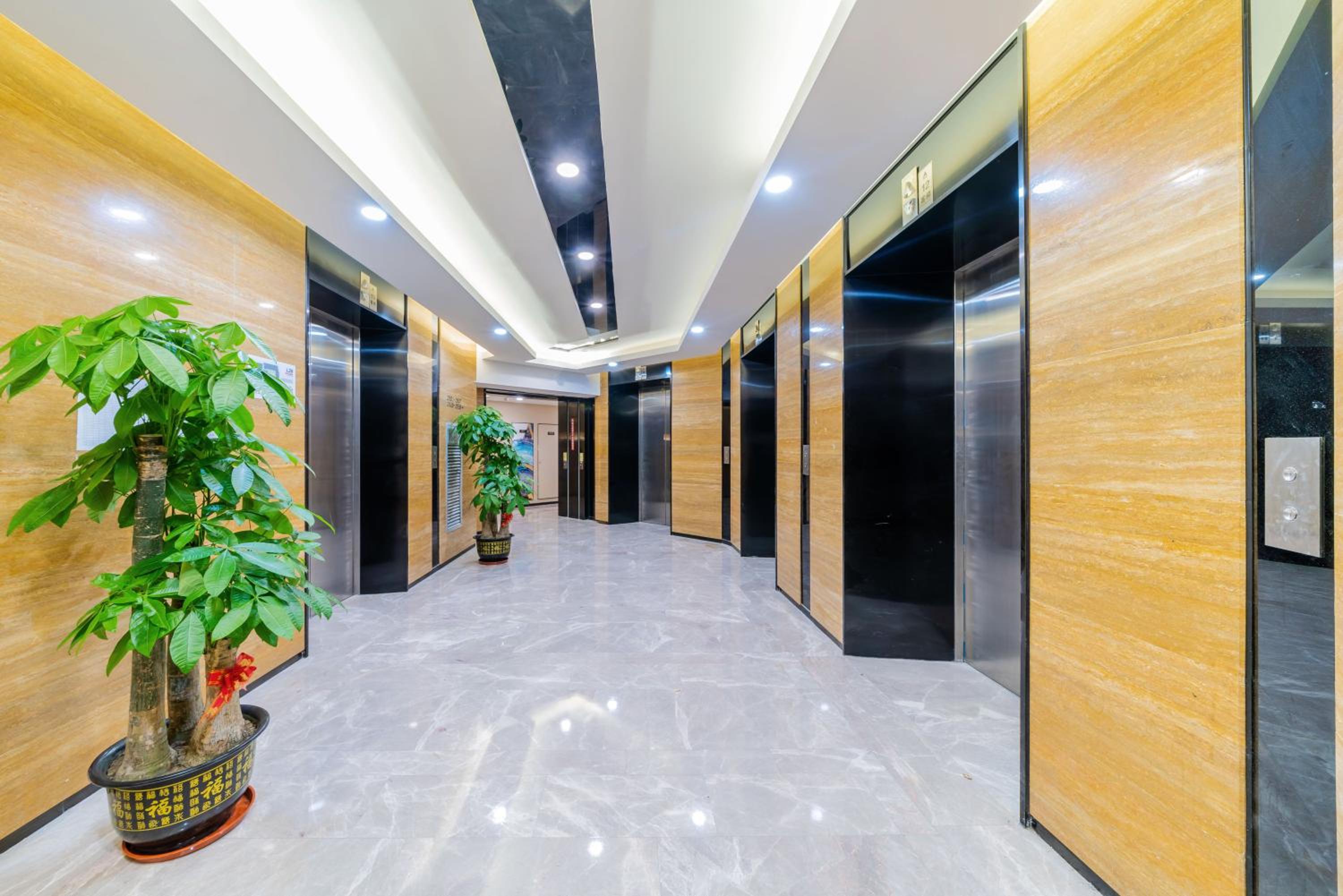Cloudy International Apartment Beijing Rd A-mall