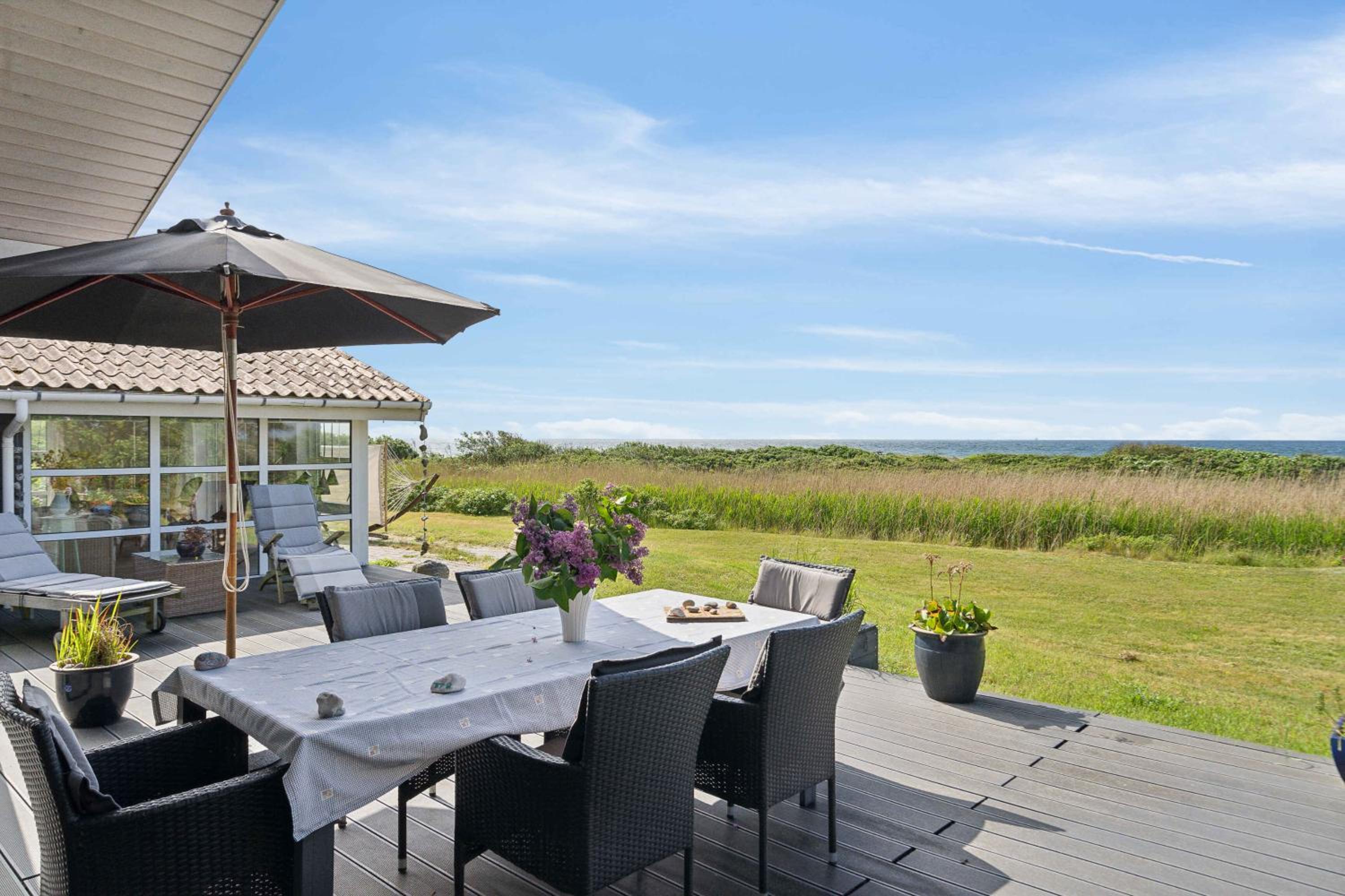Fantastic Summer House With Sea View