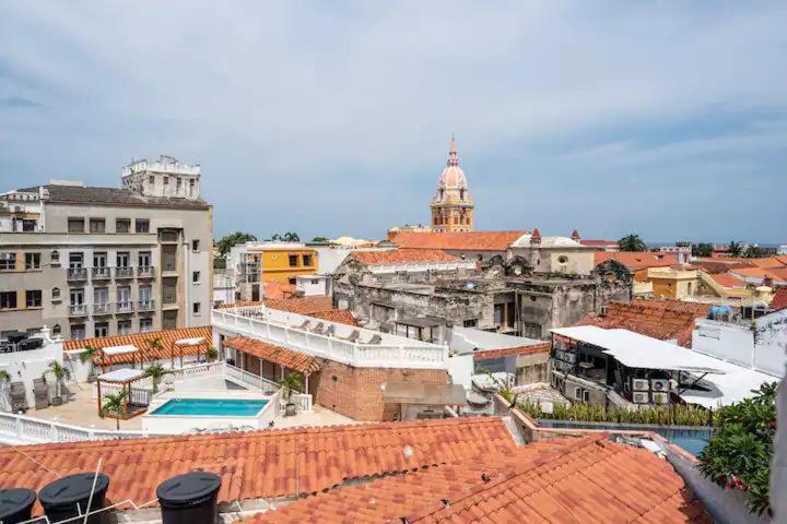 Apartamento torre del reloj 501