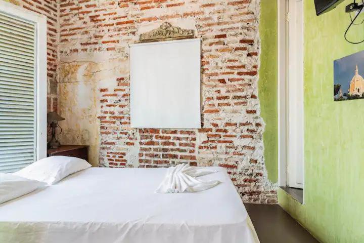 Apartamento torre del reloj 501
