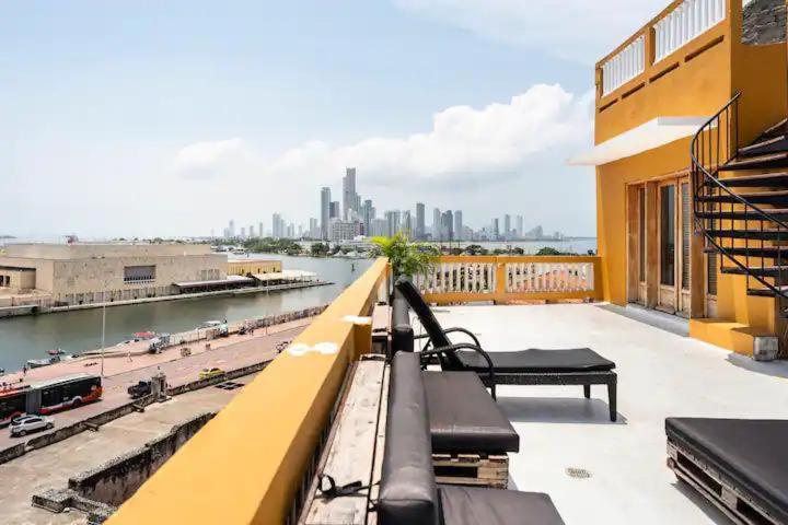 Apartamento torre del reloj 501