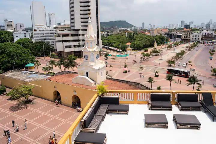 Apartamento torre del reloj 501