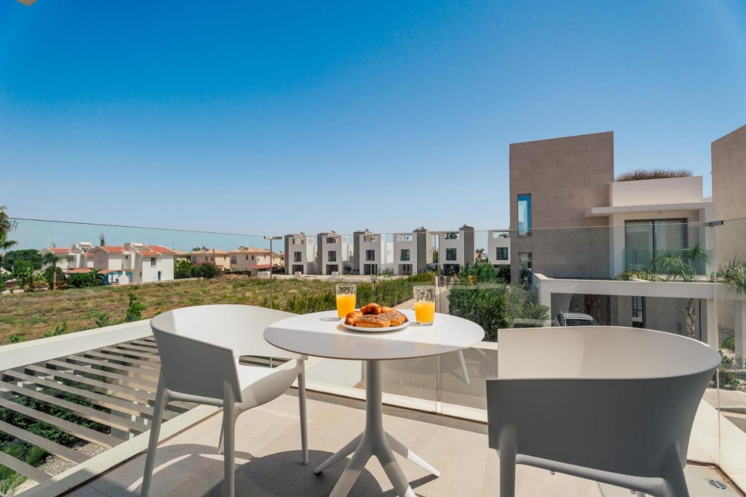 Villa Arya