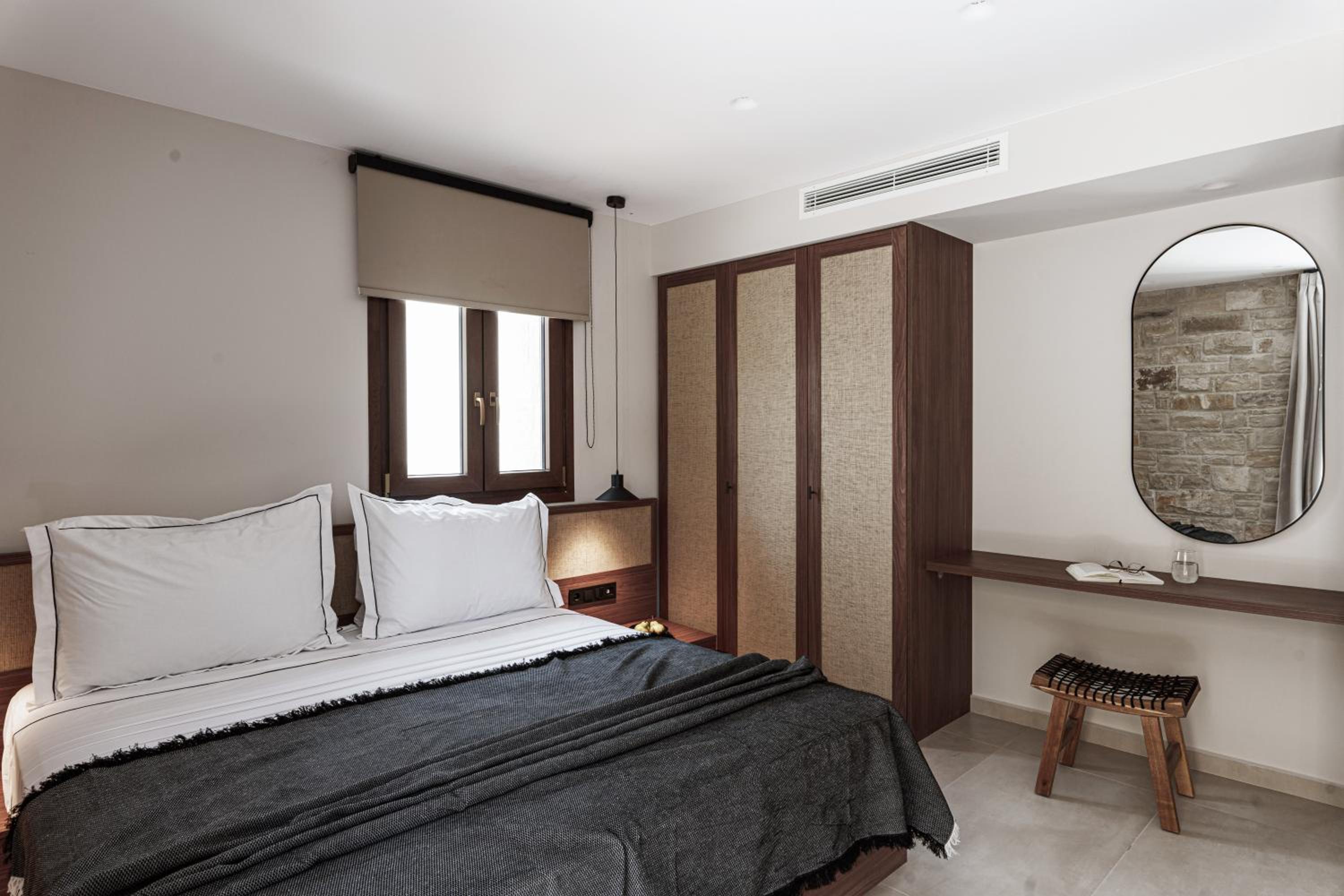 Viràn Villa, Serene Escape with Eco Pool & Spa Whirlpool, By ThinkVilla photo 5