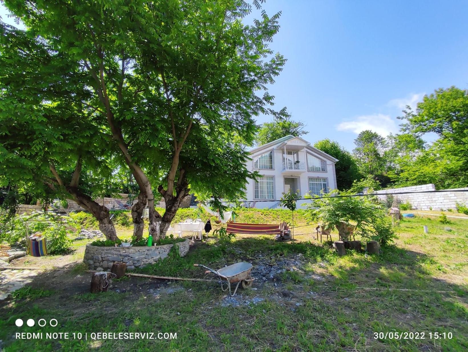 Peaceful Riverbank Villa SVDA