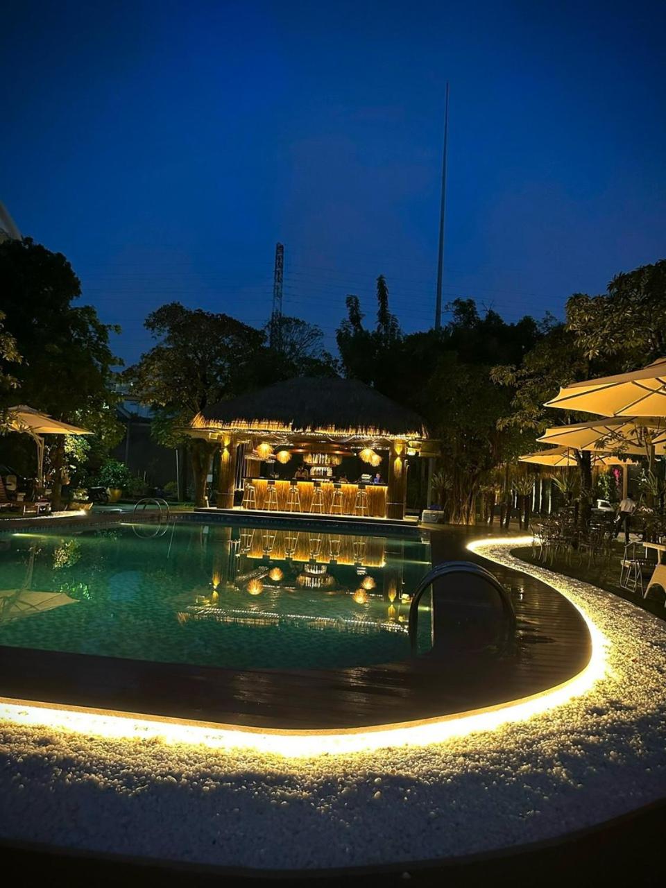 Hidden Mansions Saigon Resort