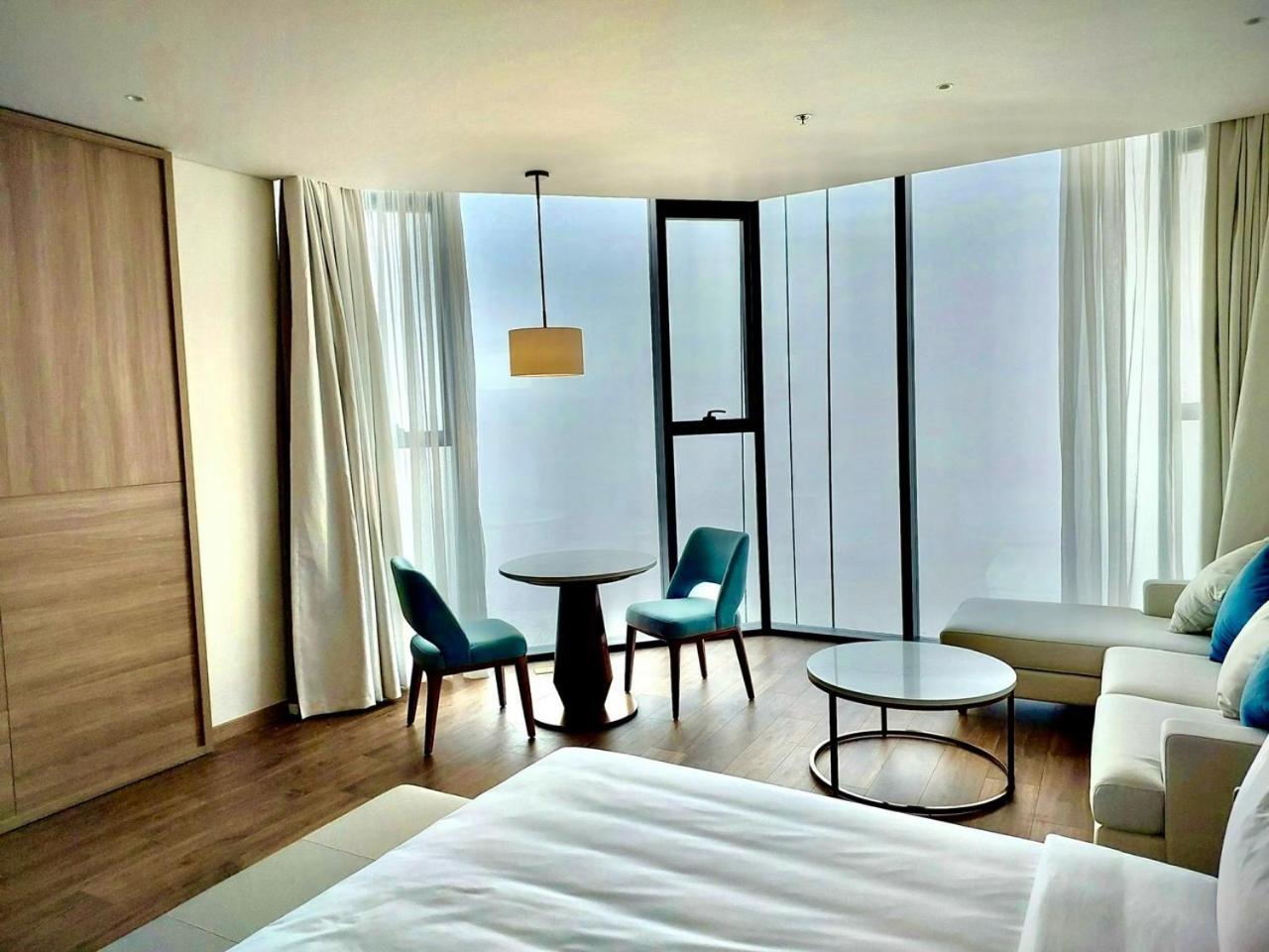 Alacarte Sen Đá Hạ Long view 5