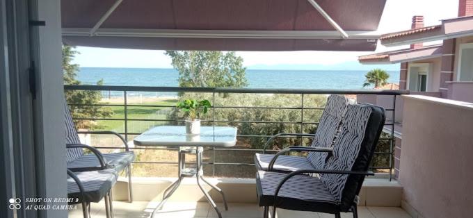 Domniki's Sea House
