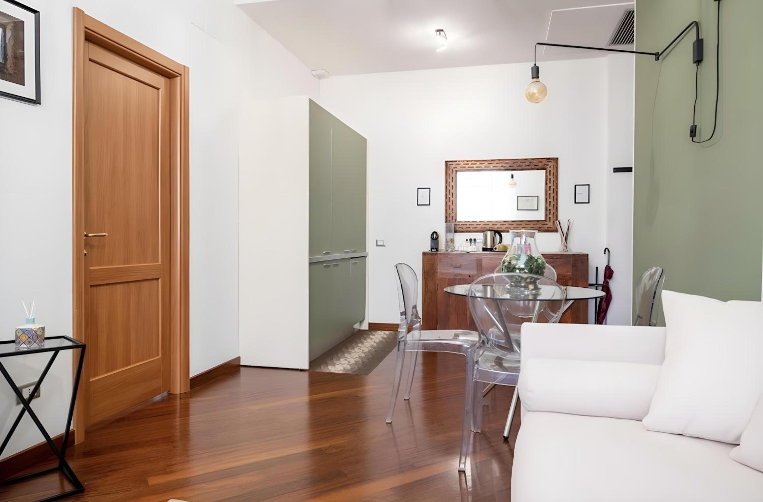Palazzo Monteleone Suite view 4