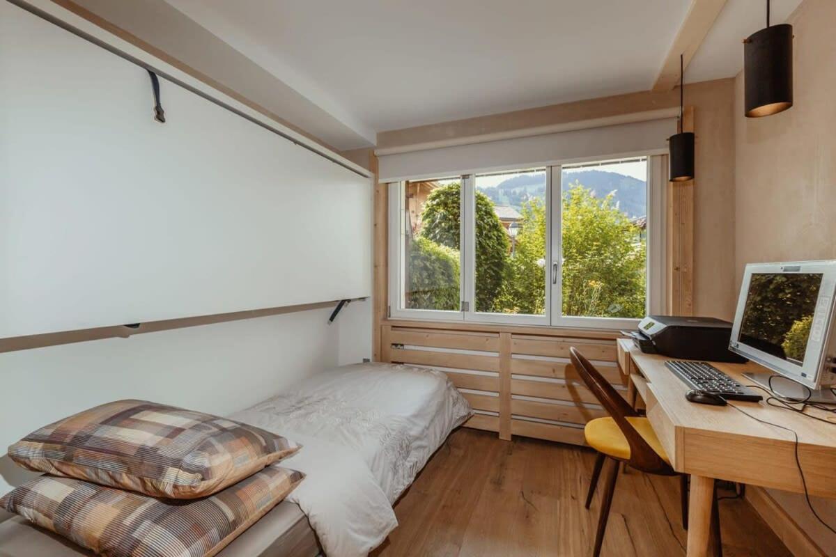 Gstaad Luxurious flat with terrace stunning views