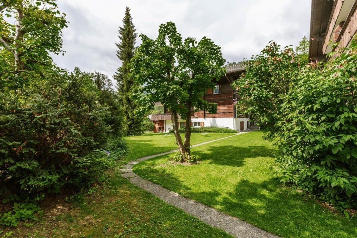 Gstaad Luxurious flat with terrace stunning views