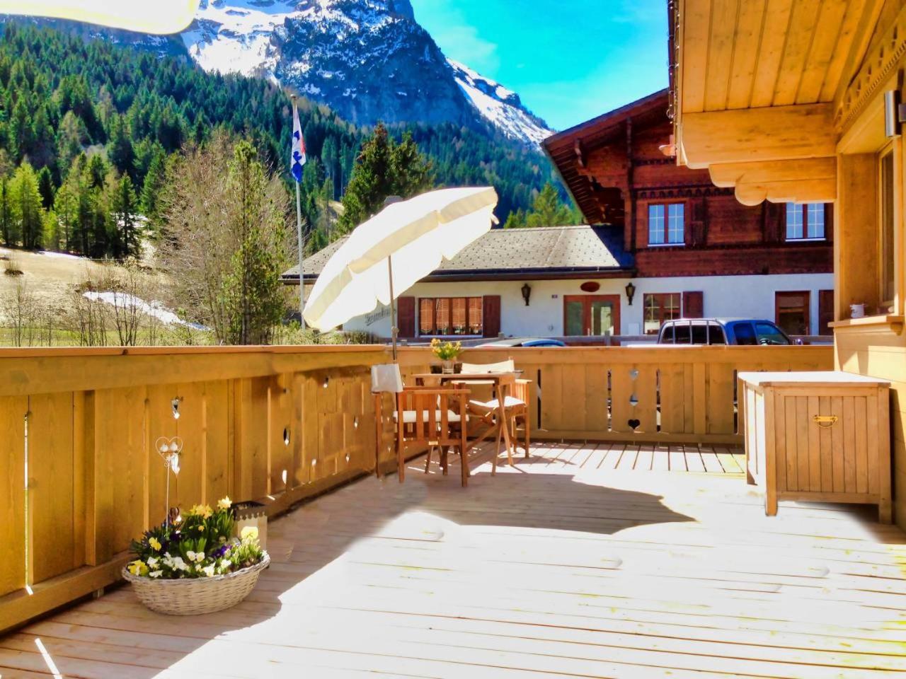 Cozy Scenic Family Chalet Gstaad Glacier 3000