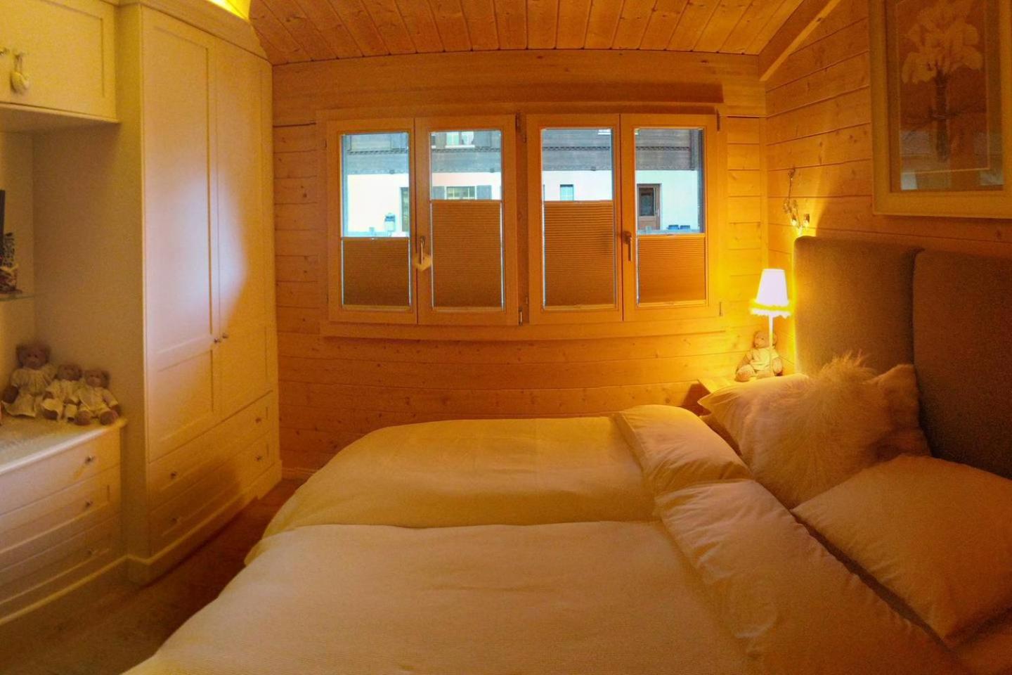 Cozy Scenic Family Chalet Gstaad Glacier 3000