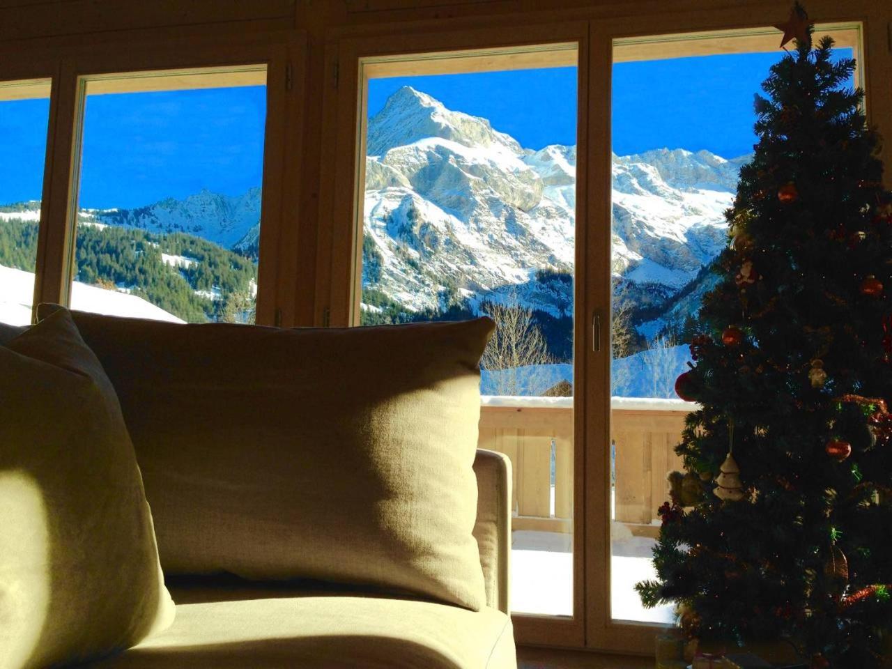 Cozy Scenic Family Chalet Gstaad Glacier 3000