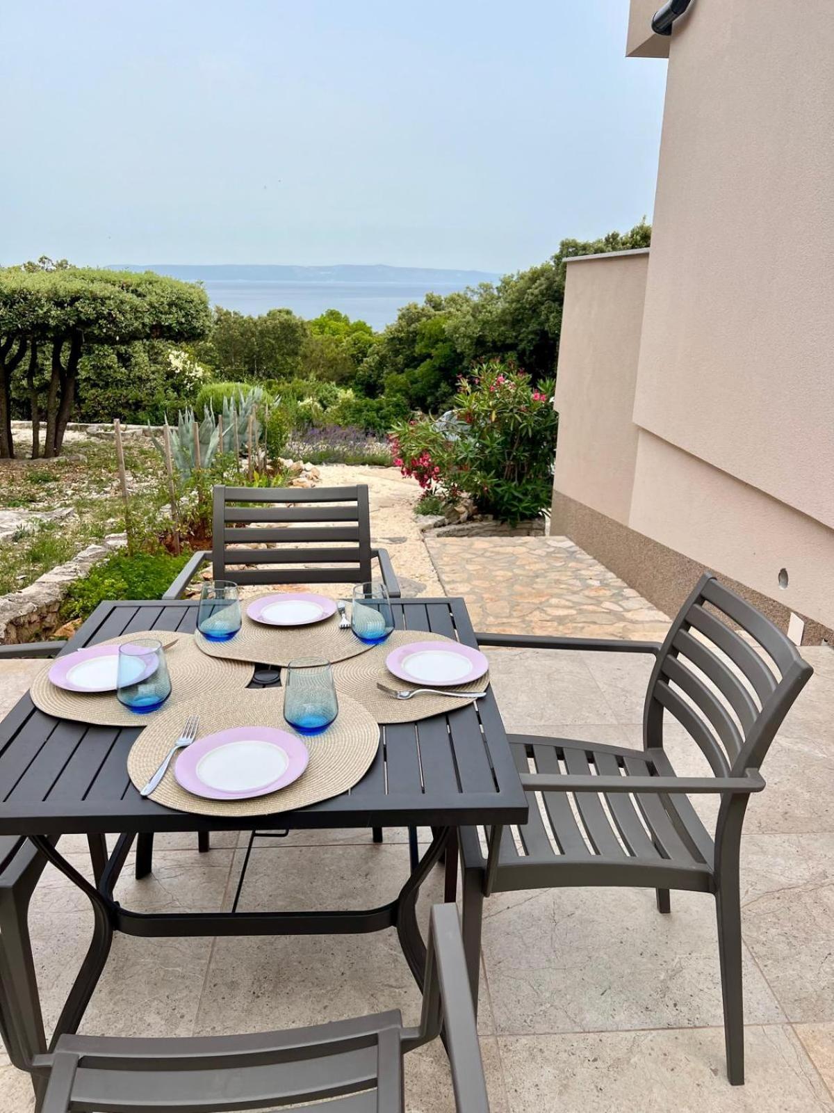 Villa Rosemary