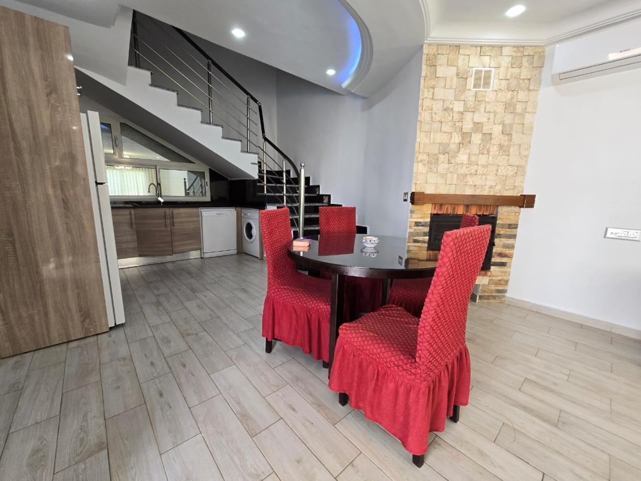 Villa Elaa
