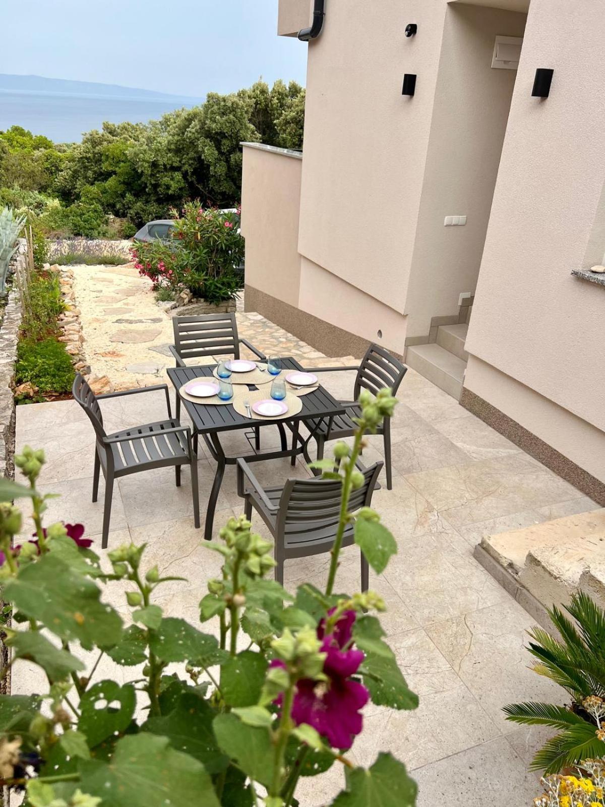 Villa Rosemary