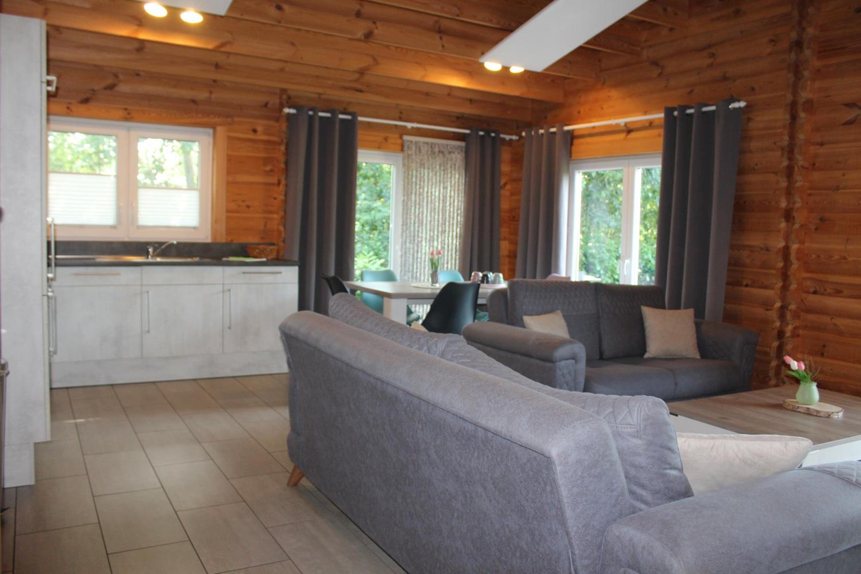 Ferienhaus Harmonie, Sauna,Seeblick, familienfreundlich