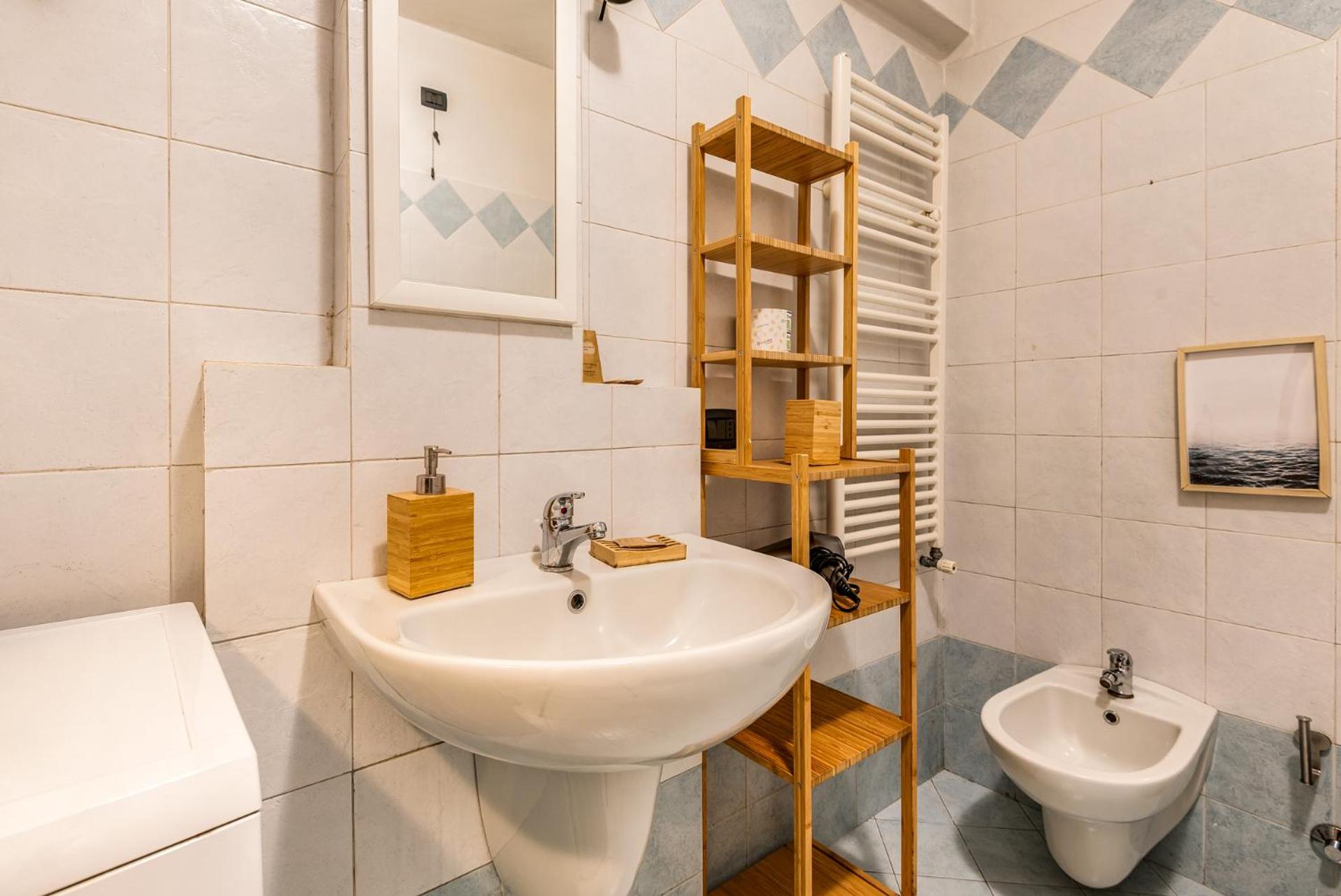 Milano Confy Apartment 2pax- Via Tartini, 26