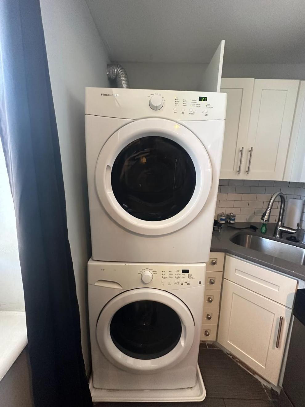 Spacious 2BR unit near BJ Hospital view 4