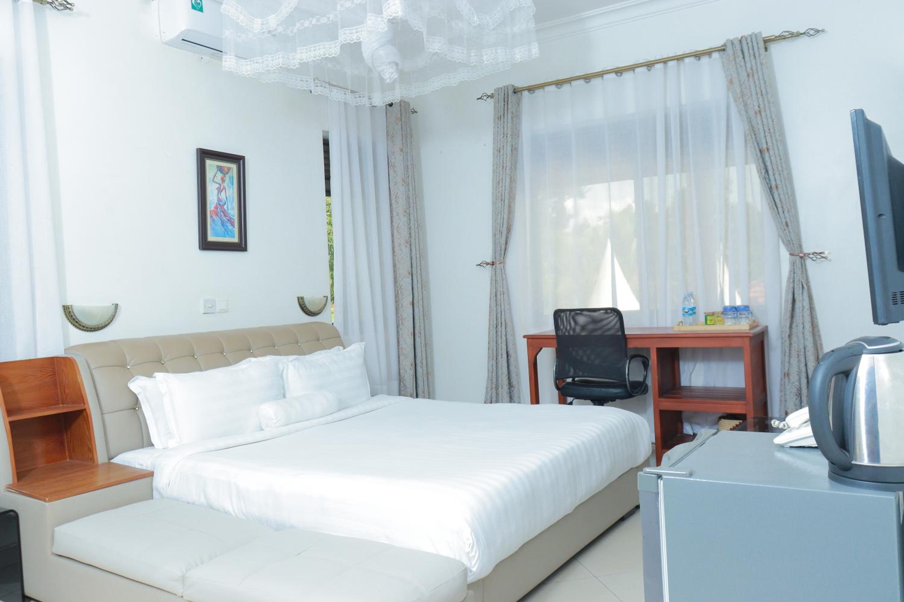Mowicribs Hotel and Spa