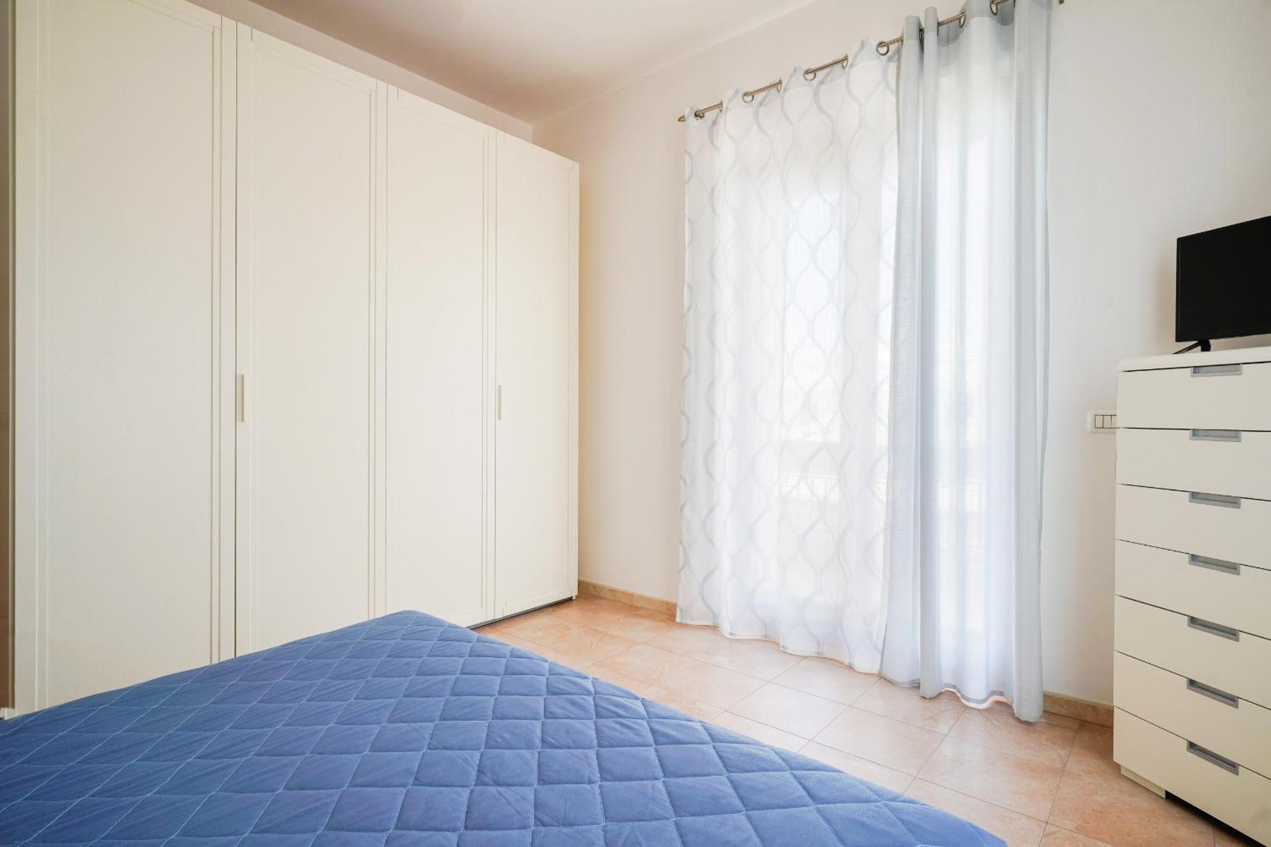 Appartamento a Torre Canne con balcone photo 3