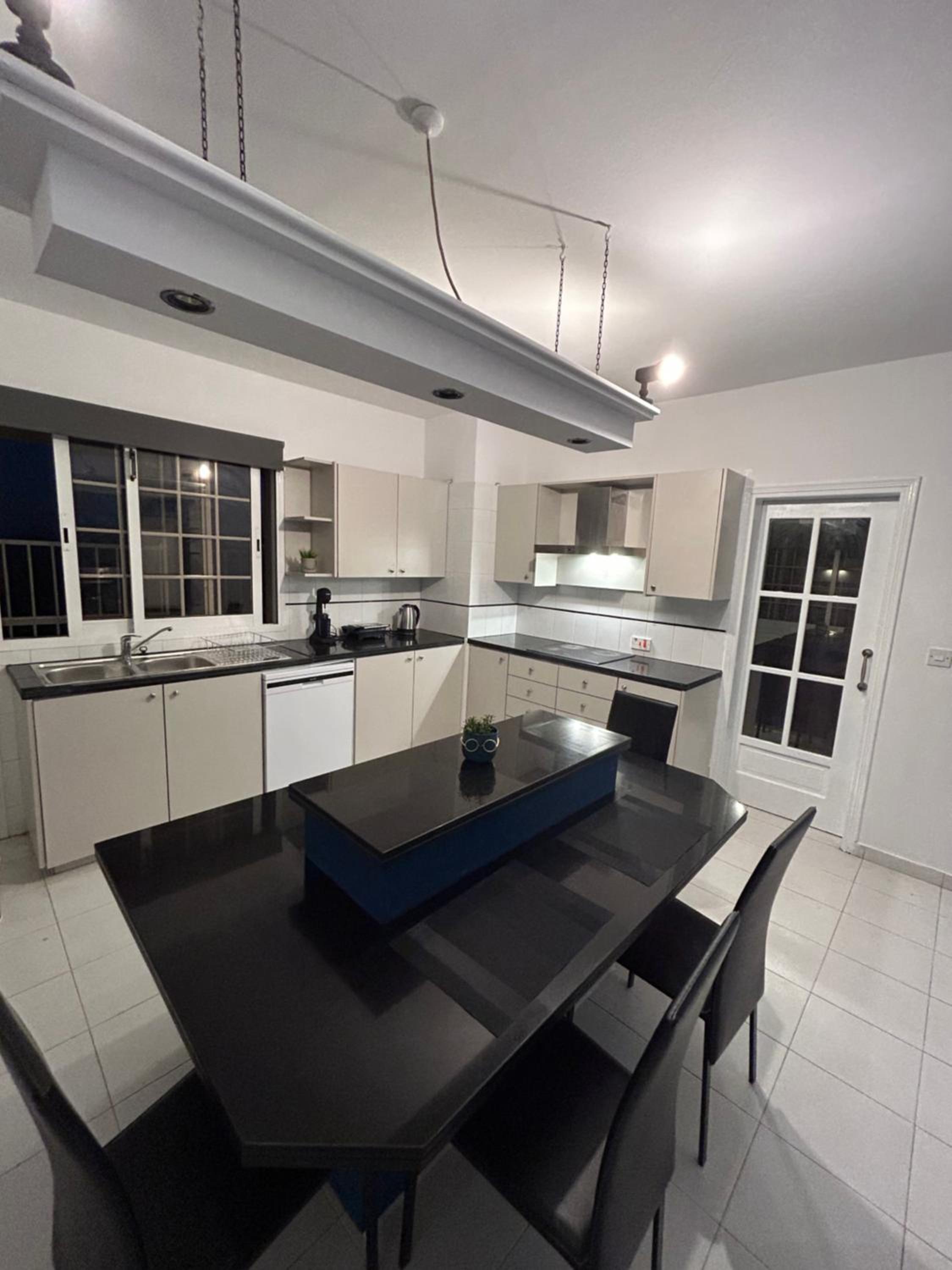 Modern Spacious Penthouse in Paphos