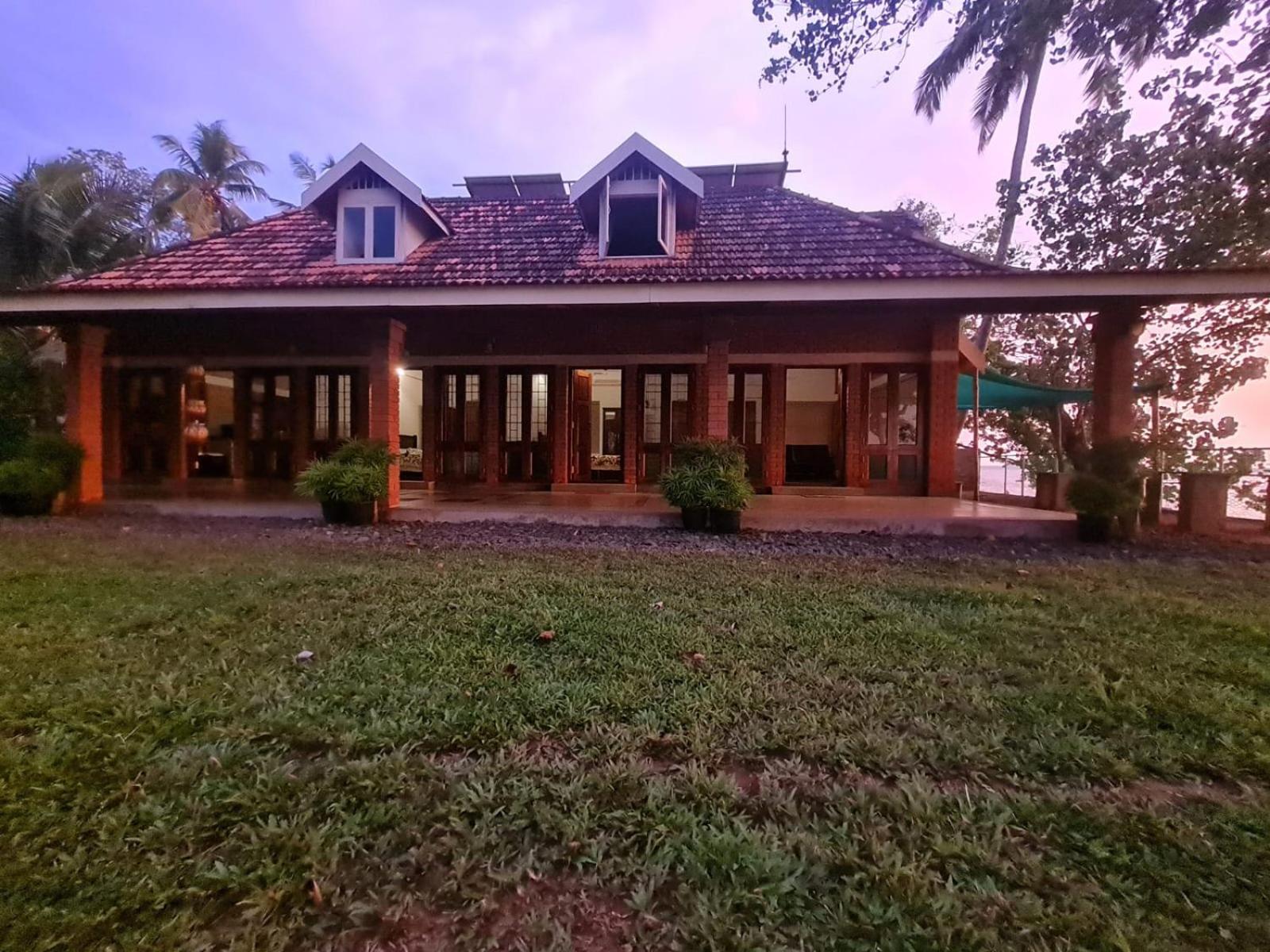 Vaikom Waters view 5