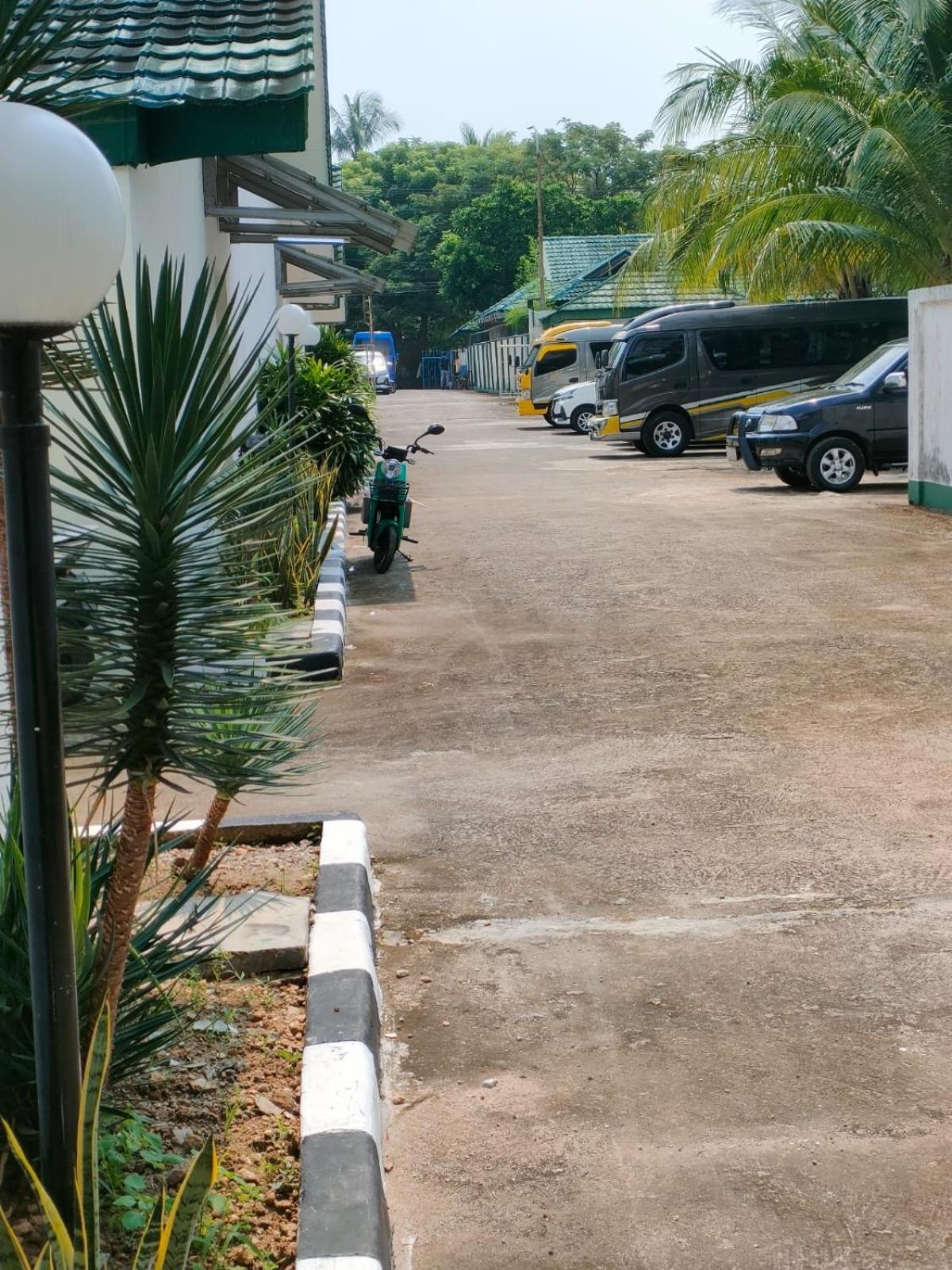 Allisa Motel view 2