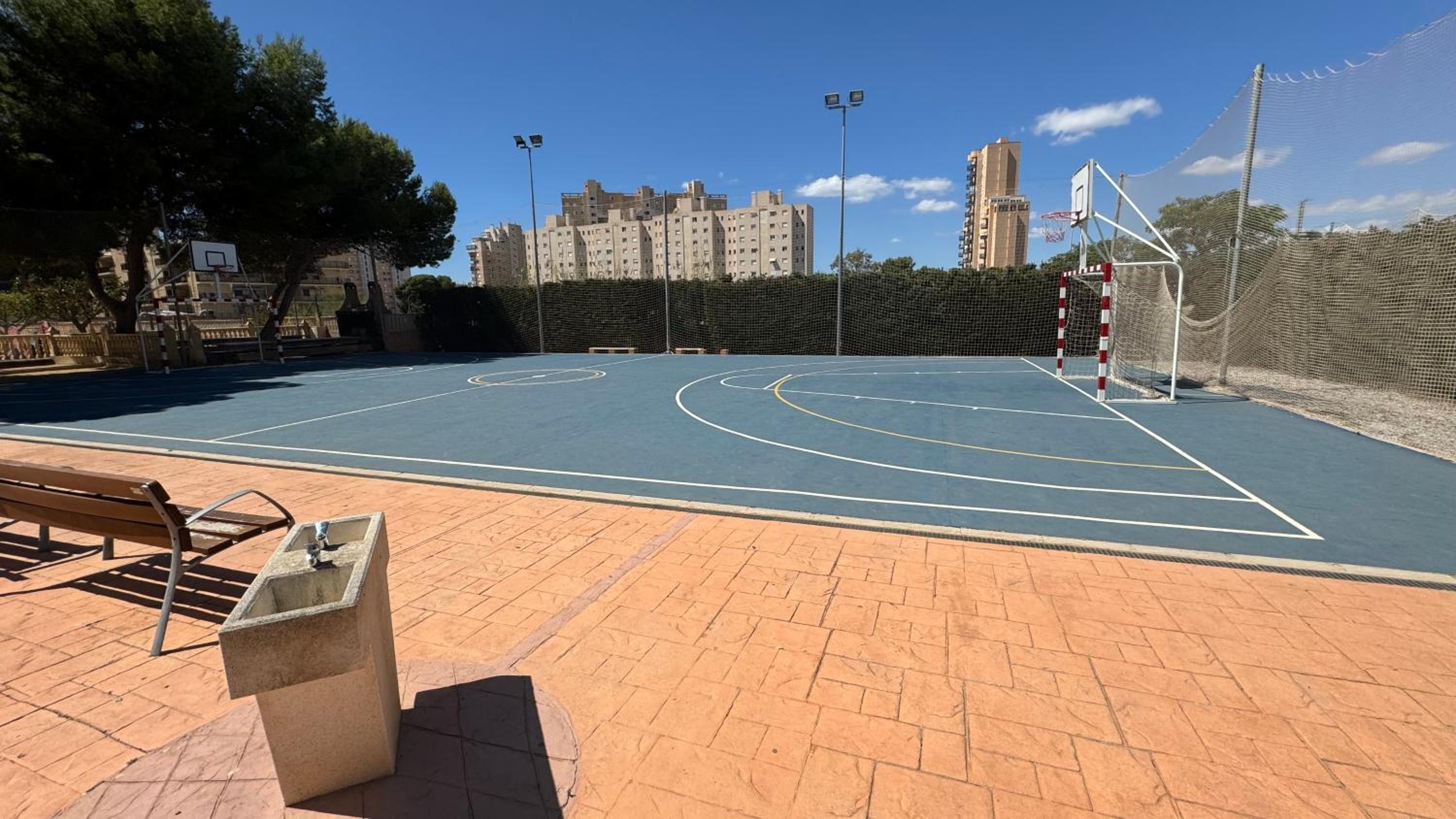 Las Lanzas Campello By ElConserje
